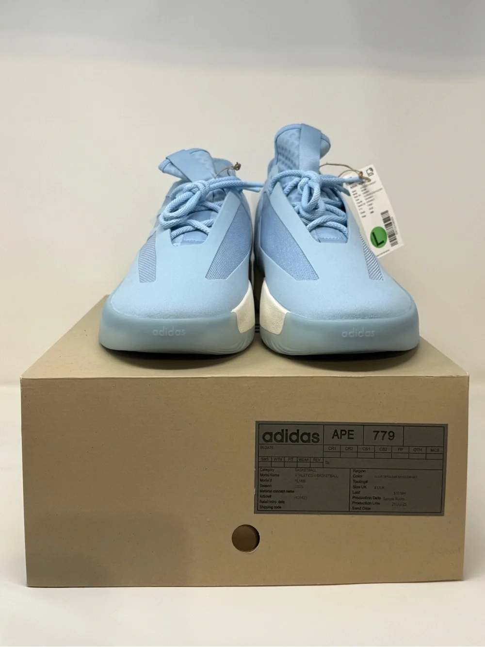 Size 18- Adidas SAMPLE FOG Basketball II Dame Lillard Sky